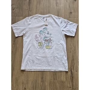 Mickey Stands UT Graphic T-Shirt Unisex XL White